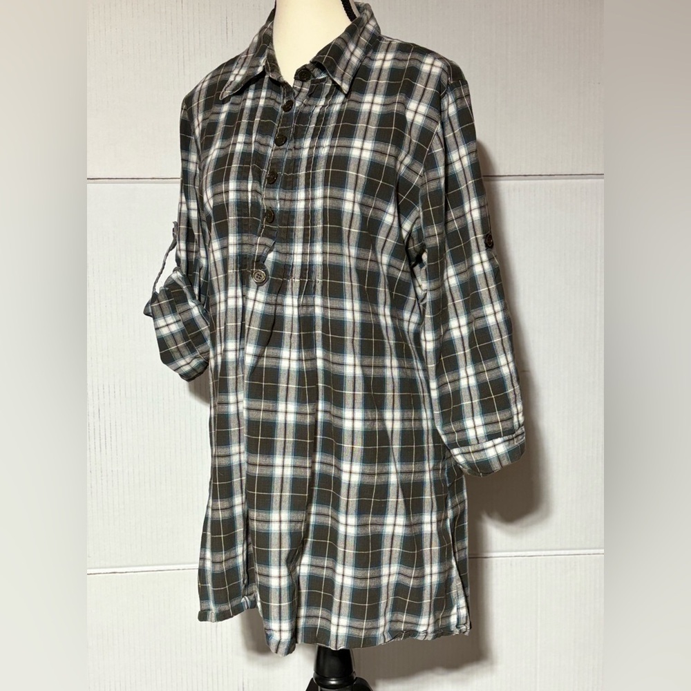 Apt 9 ladies XL GRAY/black/white plaid tunic sleeves can button 28” leng…